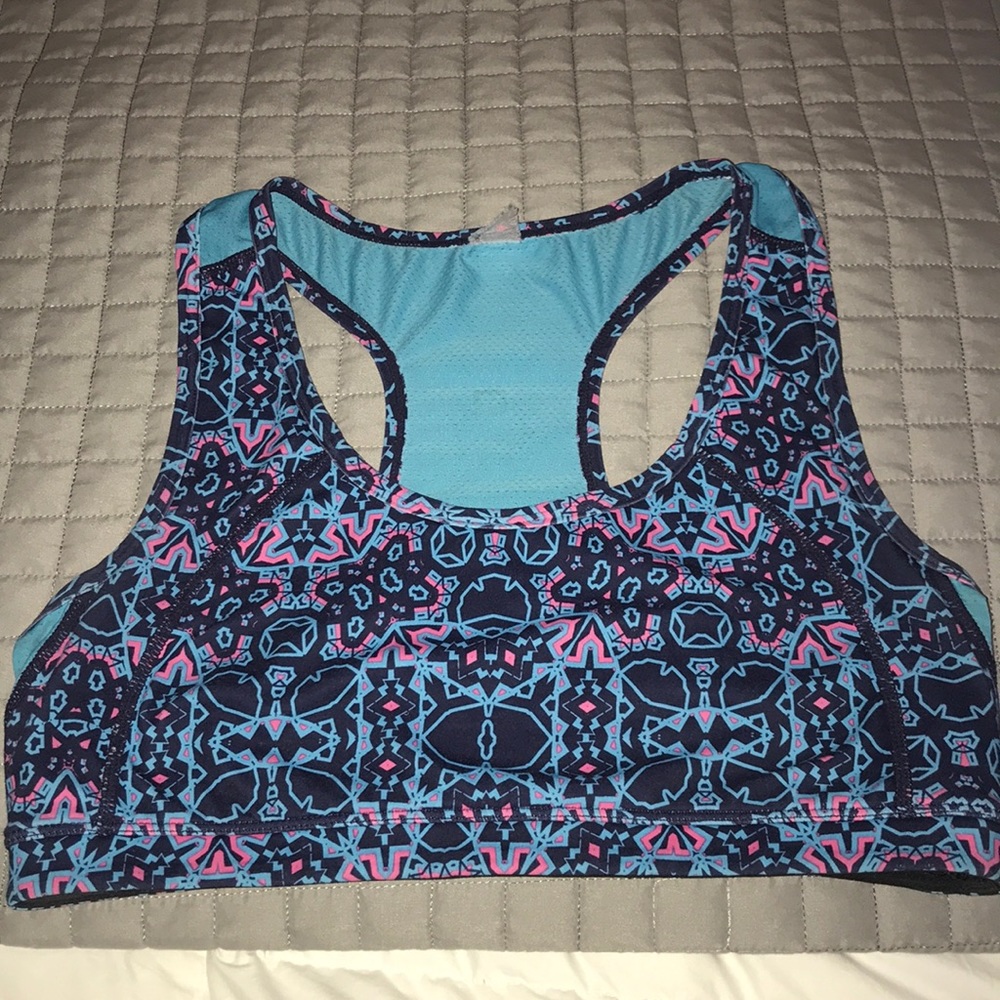 Fabletics sports bra
